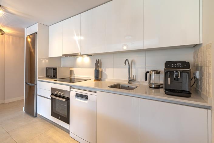 Image No.8-2 Bed Apartment for sale