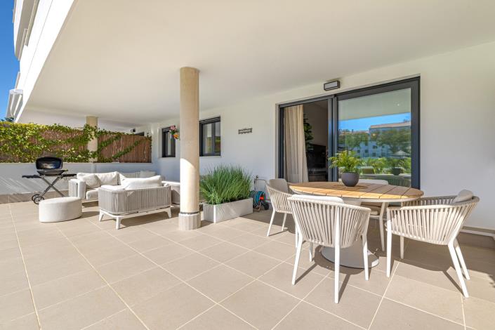 Image No.10-2 Bed Apartment for sale