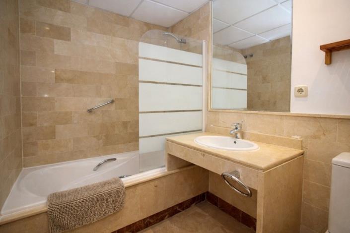 Image No.11-2 Bed Apartment for sale