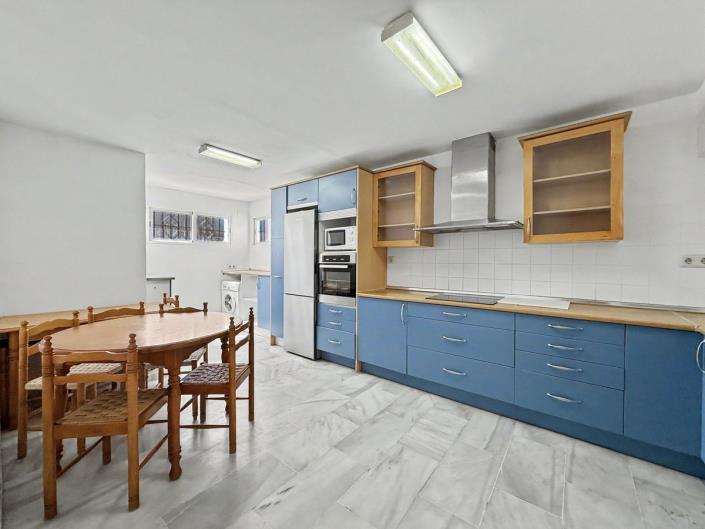 Image No.5-3 Bed Townhouse for sale