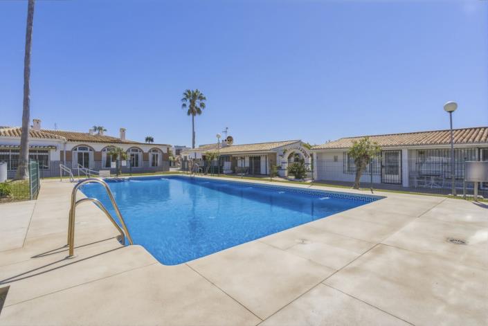 Image No.30-3 Bed Bungalow for sale