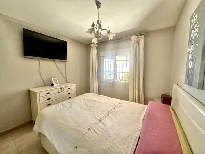 Image No.12-2 Bed Apartment for sale