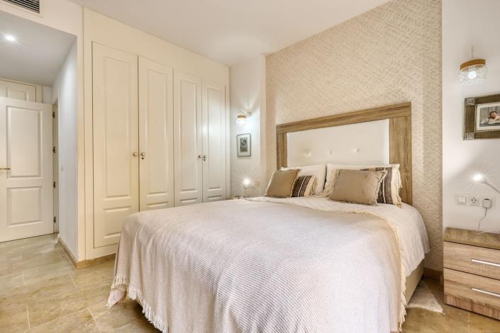 Image No.9-3 Bed Apartment for sale