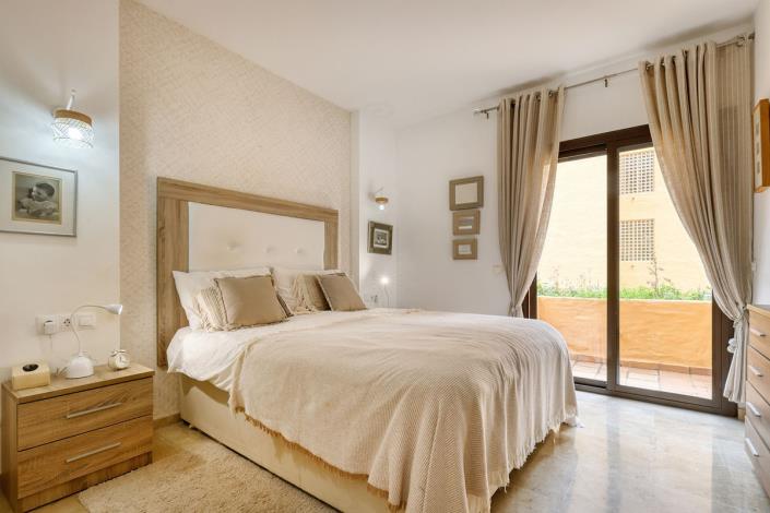 Image No.10-3 Bed Apartment for sale