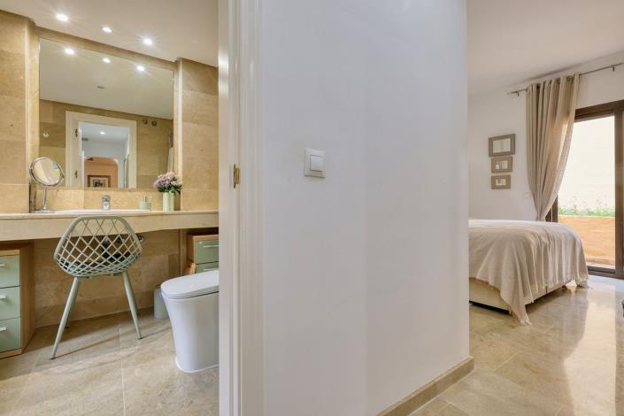 Image No.13-3 Bed Apartment for sale