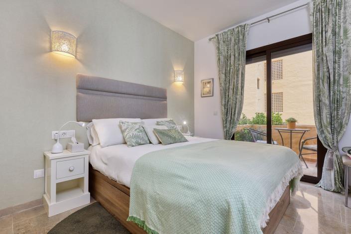 Image No.15-3 Bed Apartment for sale