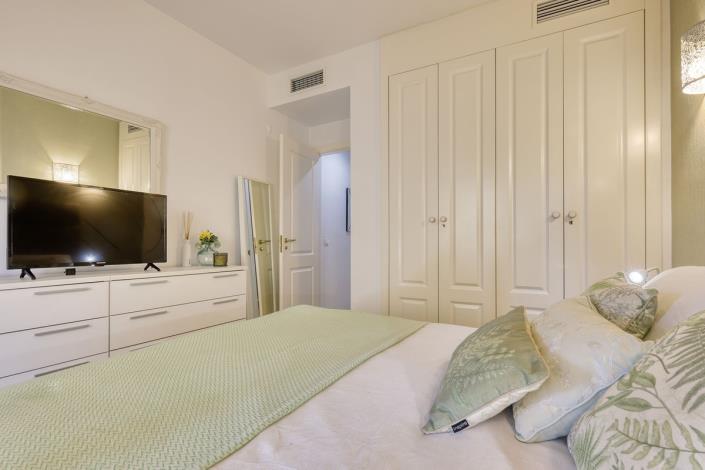 Image No.17-3 Bed Apartment for sale