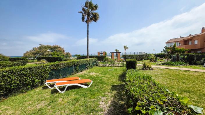 Image No.10-3 Bed Townhouse for sale