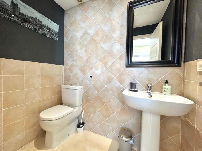 Image No.9-2 Bed Penthouse for sale