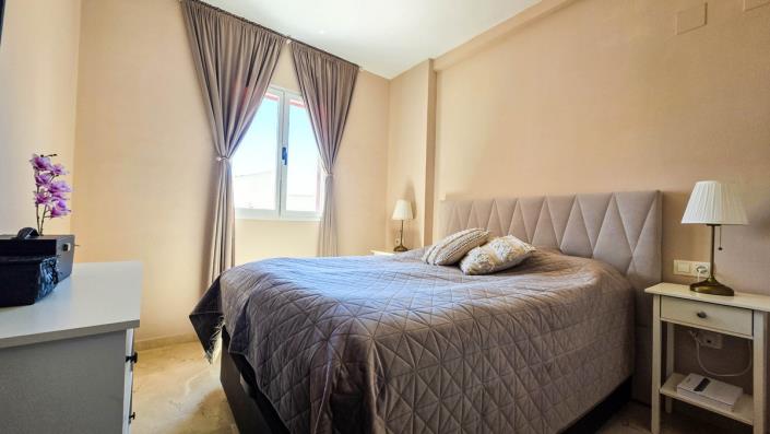 Image No.10-2 Bed Apartment for sale