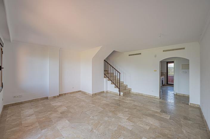 Image No.2-Penthouse de 3 chambres à vendre à Estepona