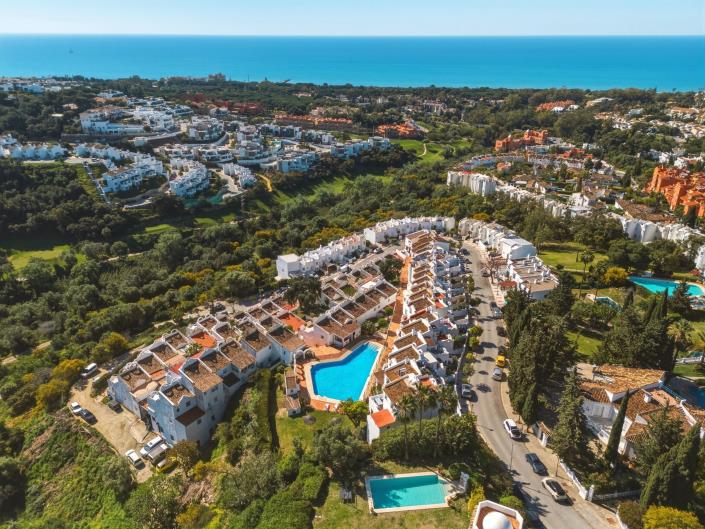 Image No.2-3 Bed Townhouse for sale