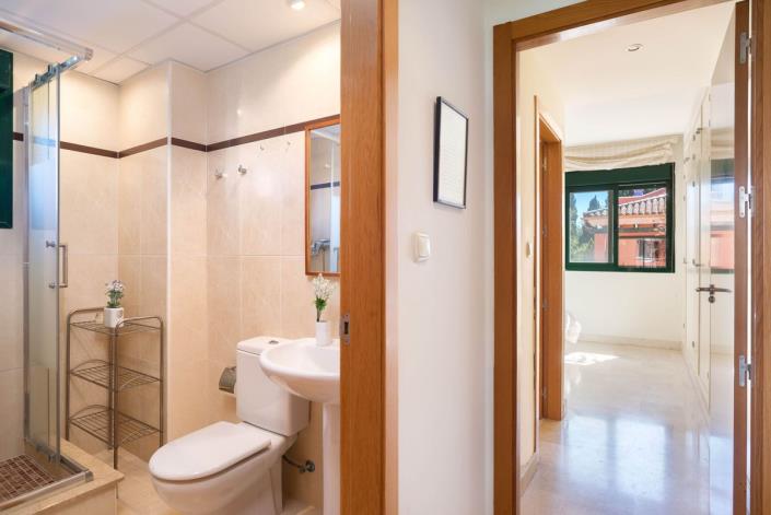 Image No.9-2 Bed Apartment for sale