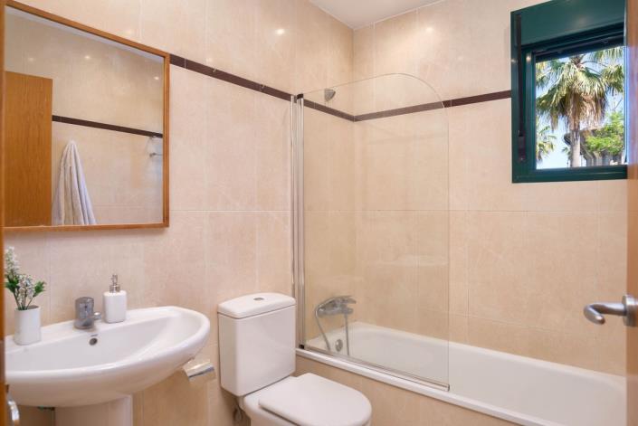 Image No.13-2 Bed Apartment for sale