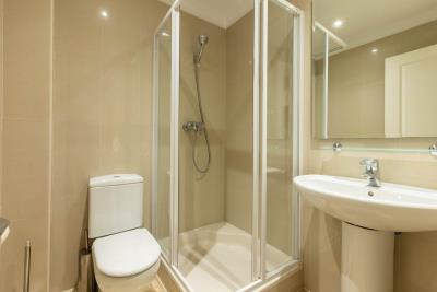 18-cc72f169493c096e712837ff5d8b6e41