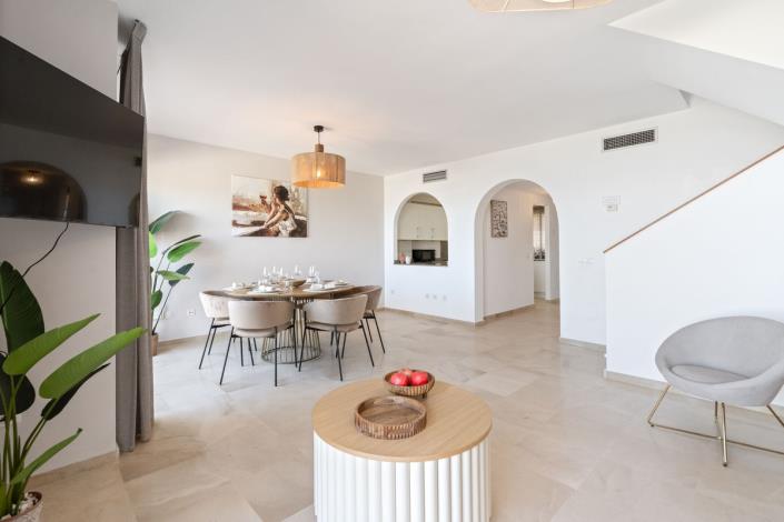 Image No.4-3 Bed Duplex for sale