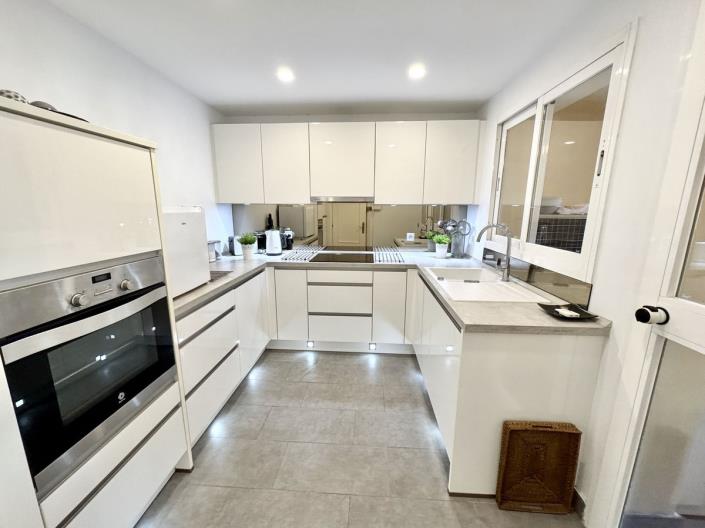 Image No.5-2 Bed Apartment for sale