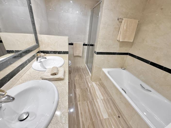 Image No.10-2 Bed Apartment for sale