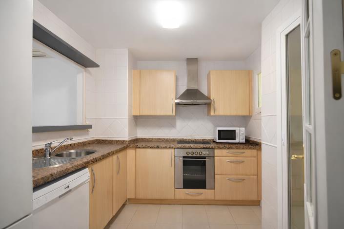 Image No.4-2 Bed Apartment for sale