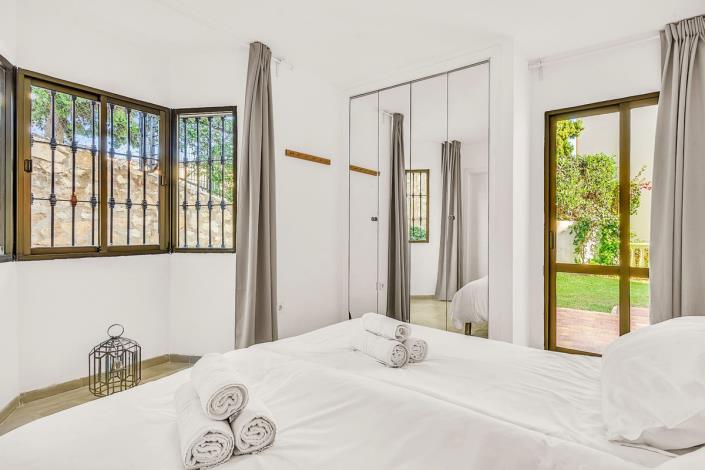 Image No.15-2 Bed Apartment for sale