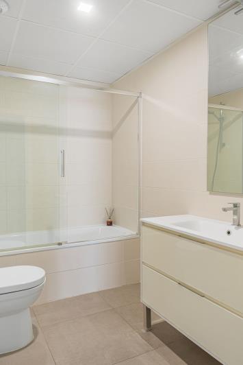 Image No.11-3 Bed Apartment for sale