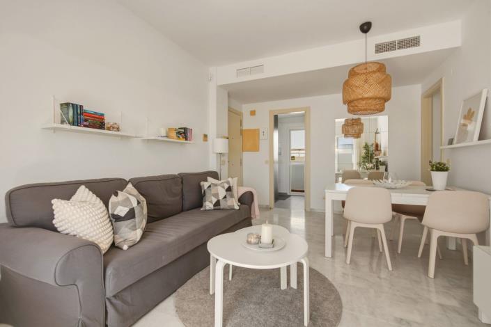 Image No.2-Penthouse de 2 chambres à vendre à Estepona