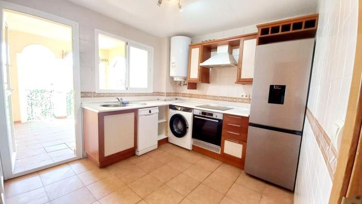Image No.7-2 Bed Apartment for sale