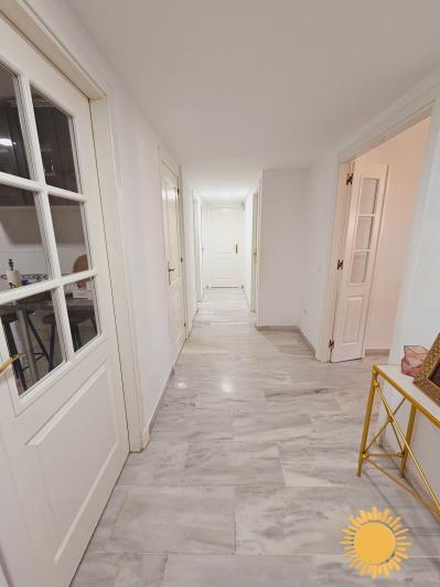 Image No.6-3 Bed Apartment for sale