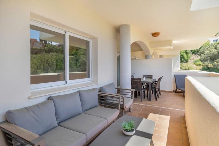 Image No.14-2 Bed Apartment for sale
