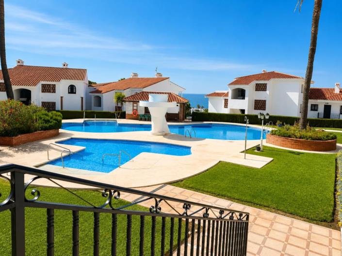 Image No.19-2 Bed Apartment for sale