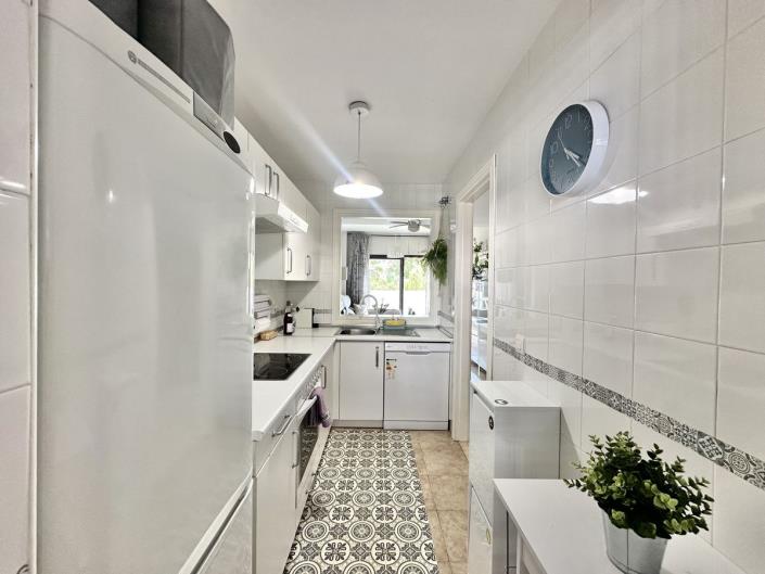 Image No.6-2 Bed Apartment for sale