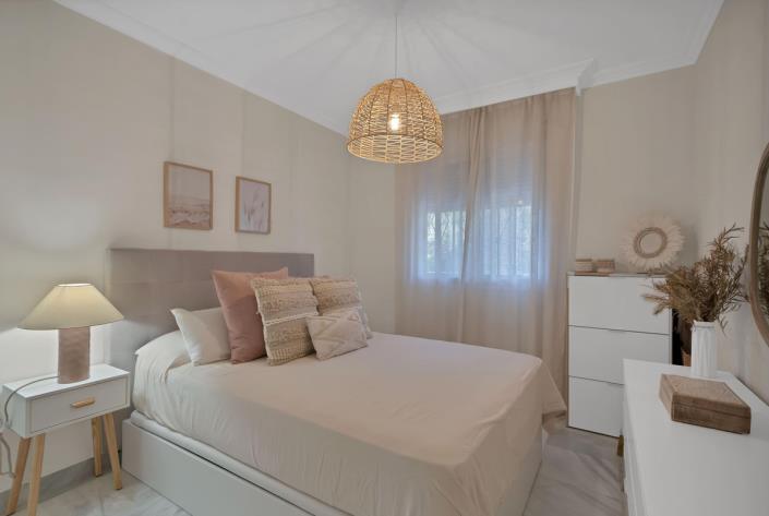 Image No.16-2 Bed Apartment for sale