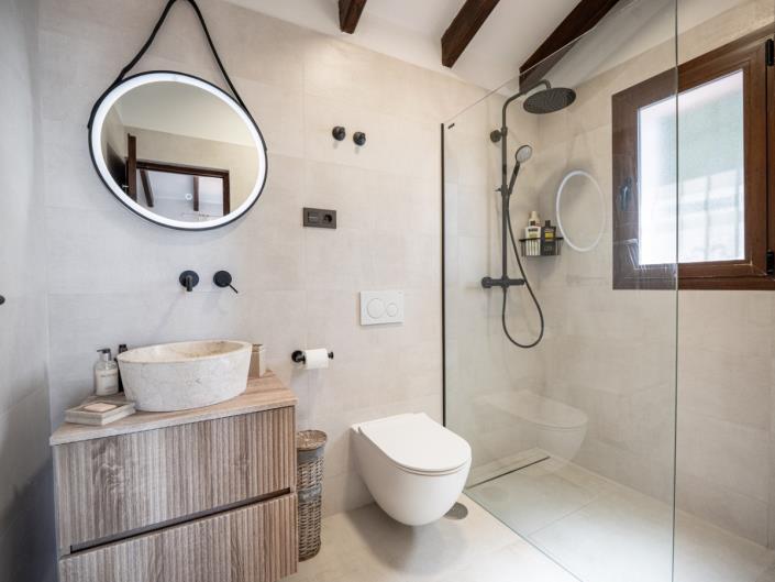 Image No.14-4 Bed Villa / Detached for sale