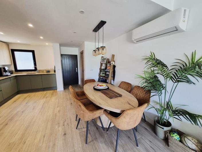 Image No.4-2 Bed Townhouse for sale