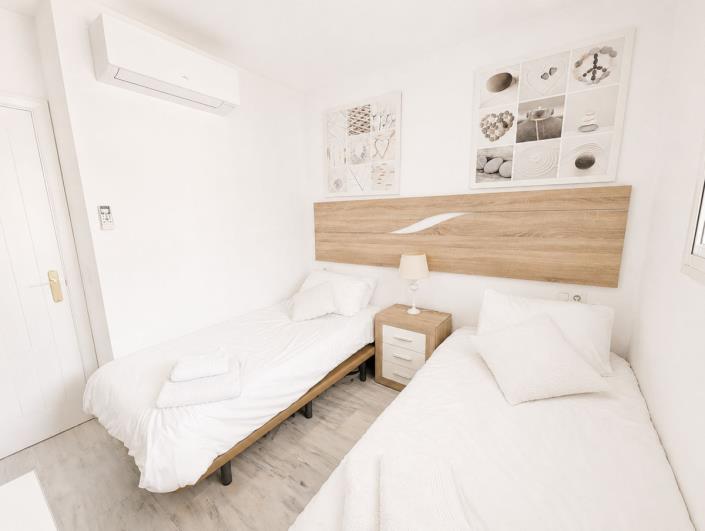 Image No.15-2 Bed Apartment for sale