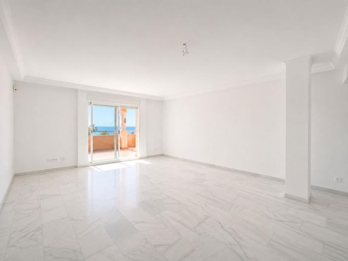 Image No.3-3 Bed Apartment for sale