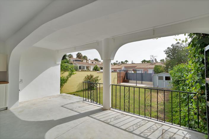 Image No.6-3 Bed Townhouse for sale