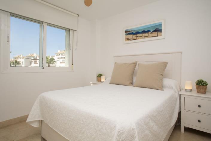 Image No.5-2 Bed Apartment for sale