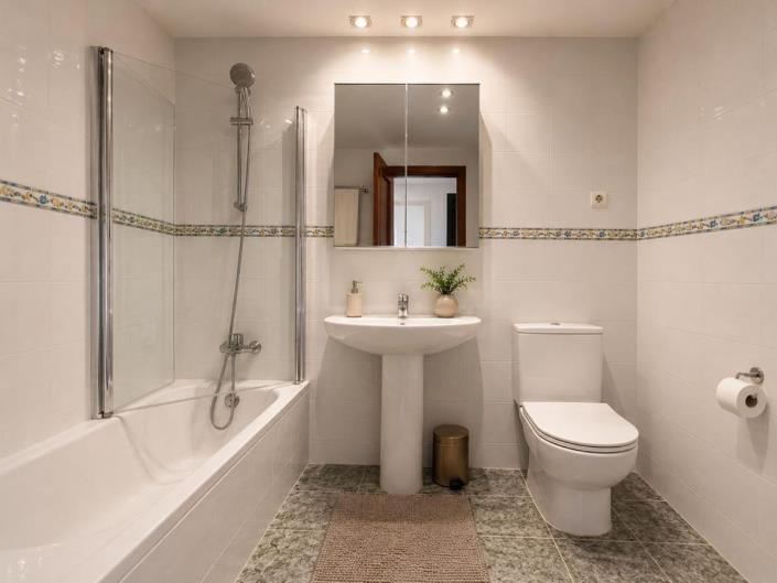 Image No.8-2 Bed Penthouse for sale