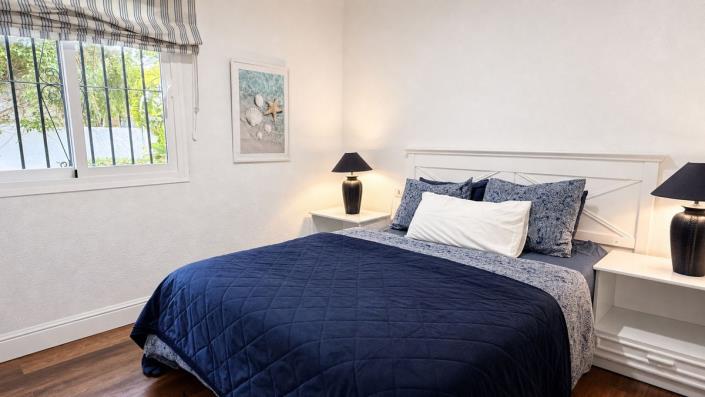 Image No.10-2 Bed Apartment for sale