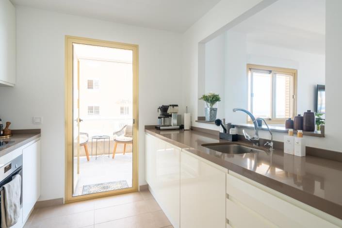 Image No.5-3 Bed Apartment for sale
