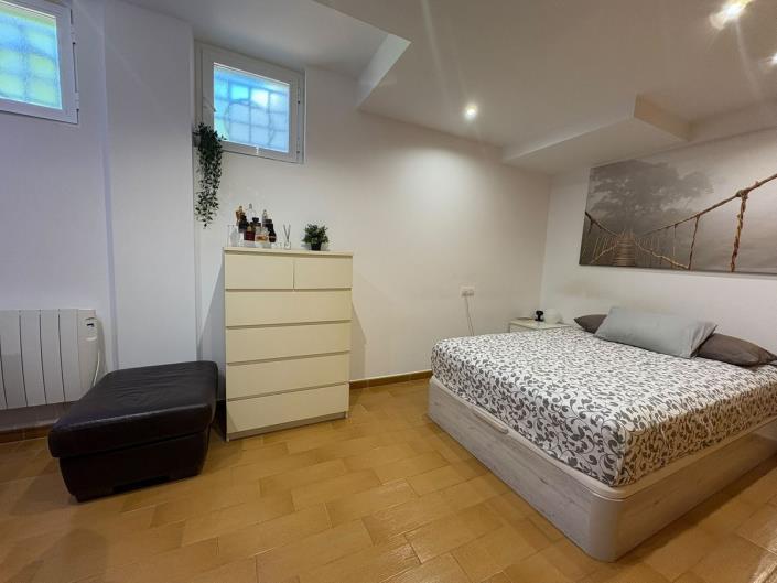 Image No.14-5 Bed Duplex for sale