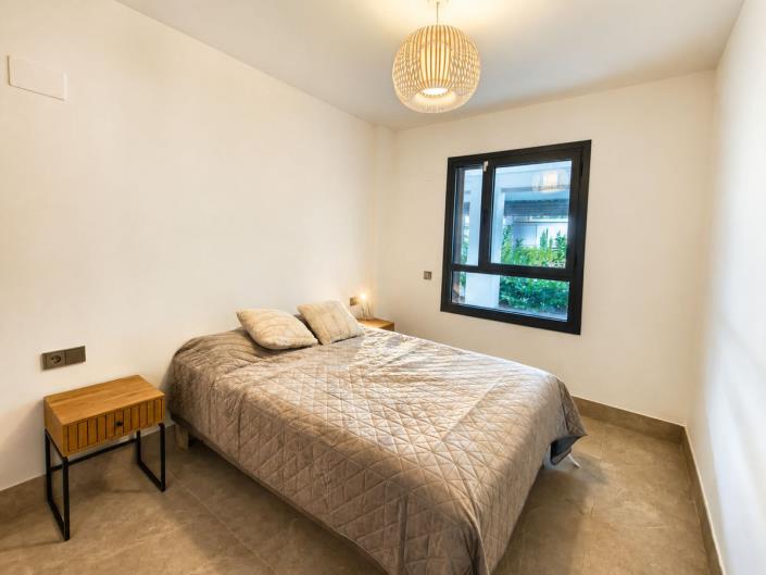 Image No.10-2 Bed Apartment for sale