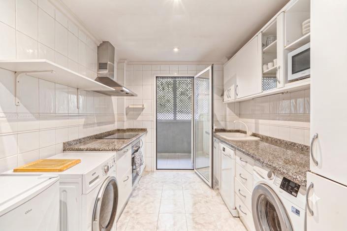 Image No.4-3 Bed Apartment for sale