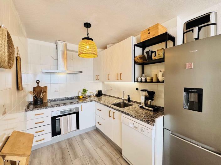 Image No.2-4 Bed Duplex for sale
