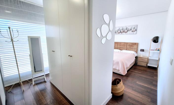 Image No.7-4 Bed Semi-Detached for sale