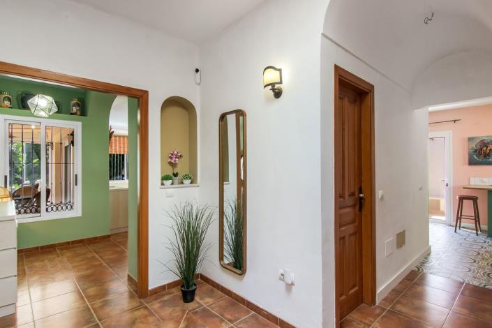 Image No.11-3 Bed Villa / Detached for sale