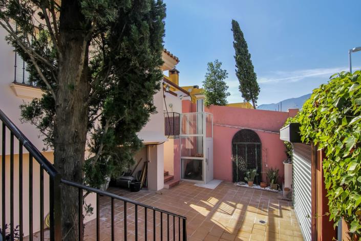 Image No.21-3 Bed Villa / Detached for sale