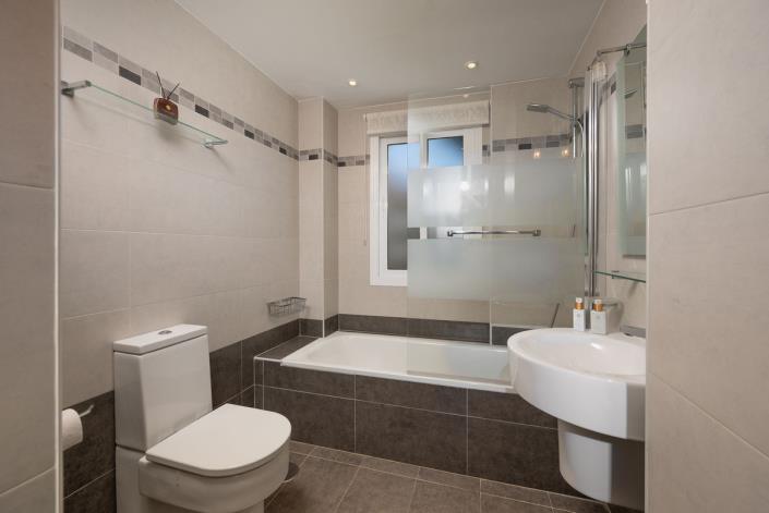 Image No.8-3 Bed Apartment for sale