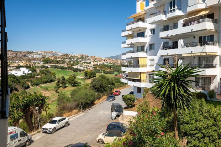 Image No.14-3 Bed Apartment for sale
